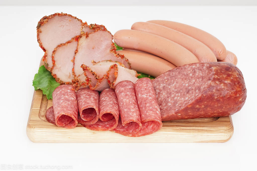 什锦肉产品 火腿、香肠与多样肉食的世界